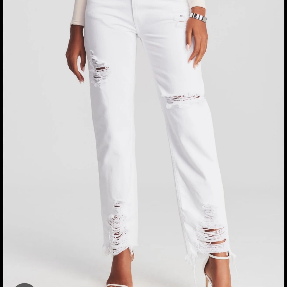 White Distressed Jeans - Ser.o.ya Maggie vintage straight leg